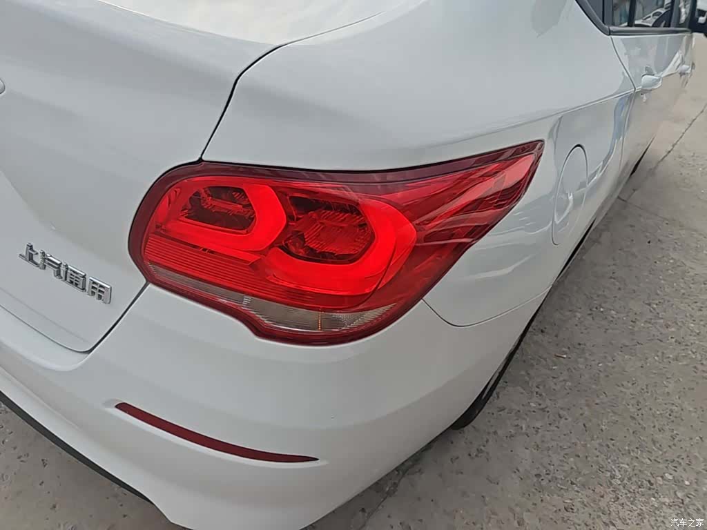 Chevrolet 320, 2018 8
