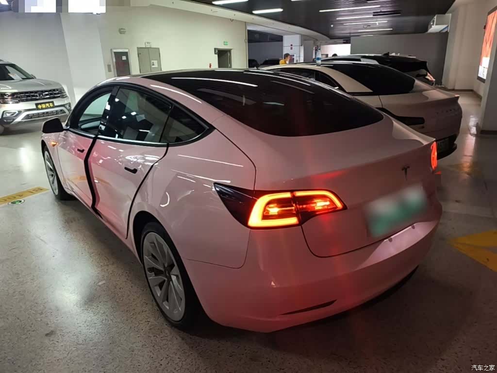Tesla Model 3, 2021 все фото