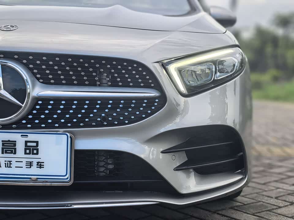 Mercedes-Benz Class A Mercedes-Benz Class A