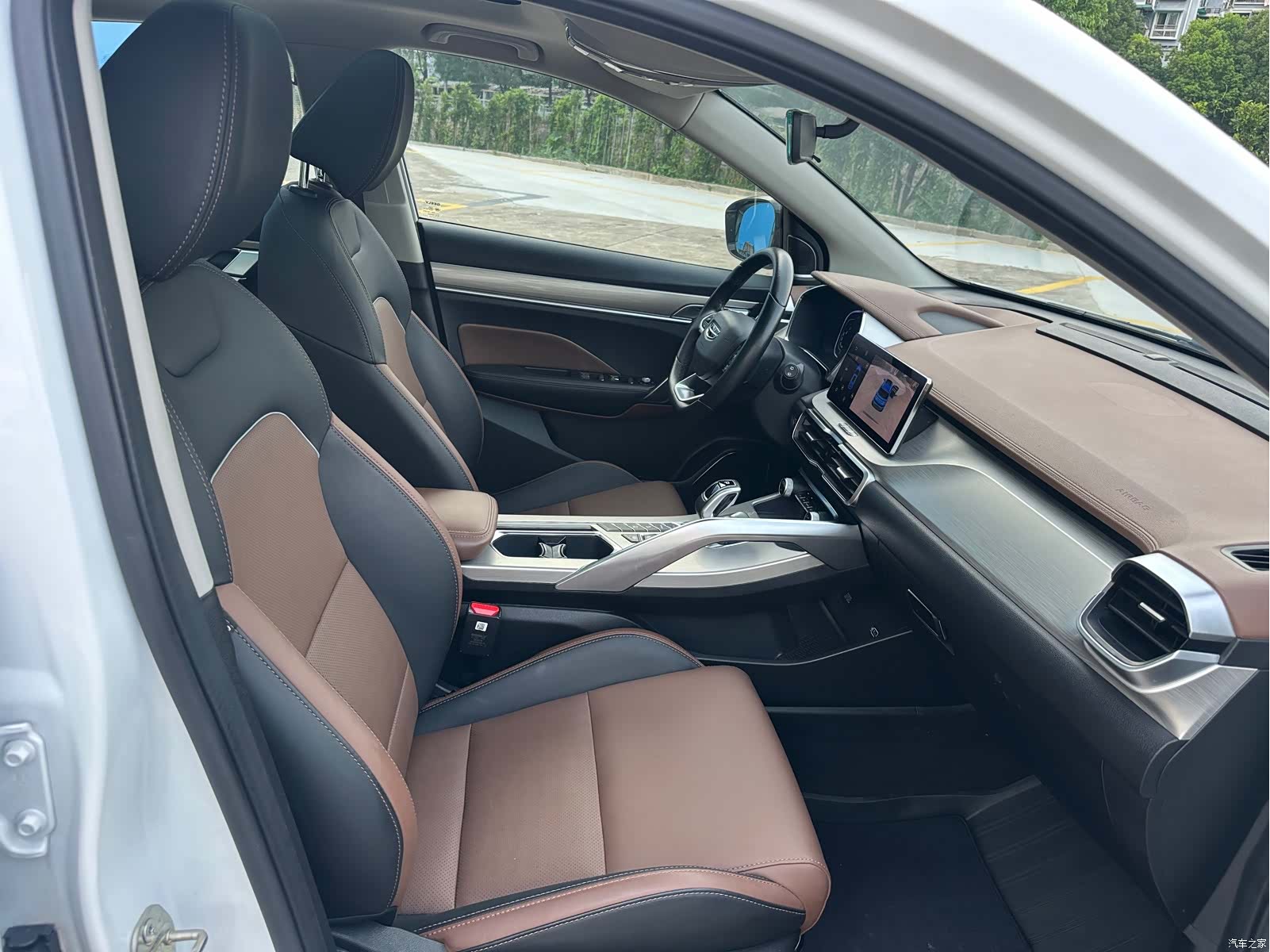 Geely Coolray, 2019 11
