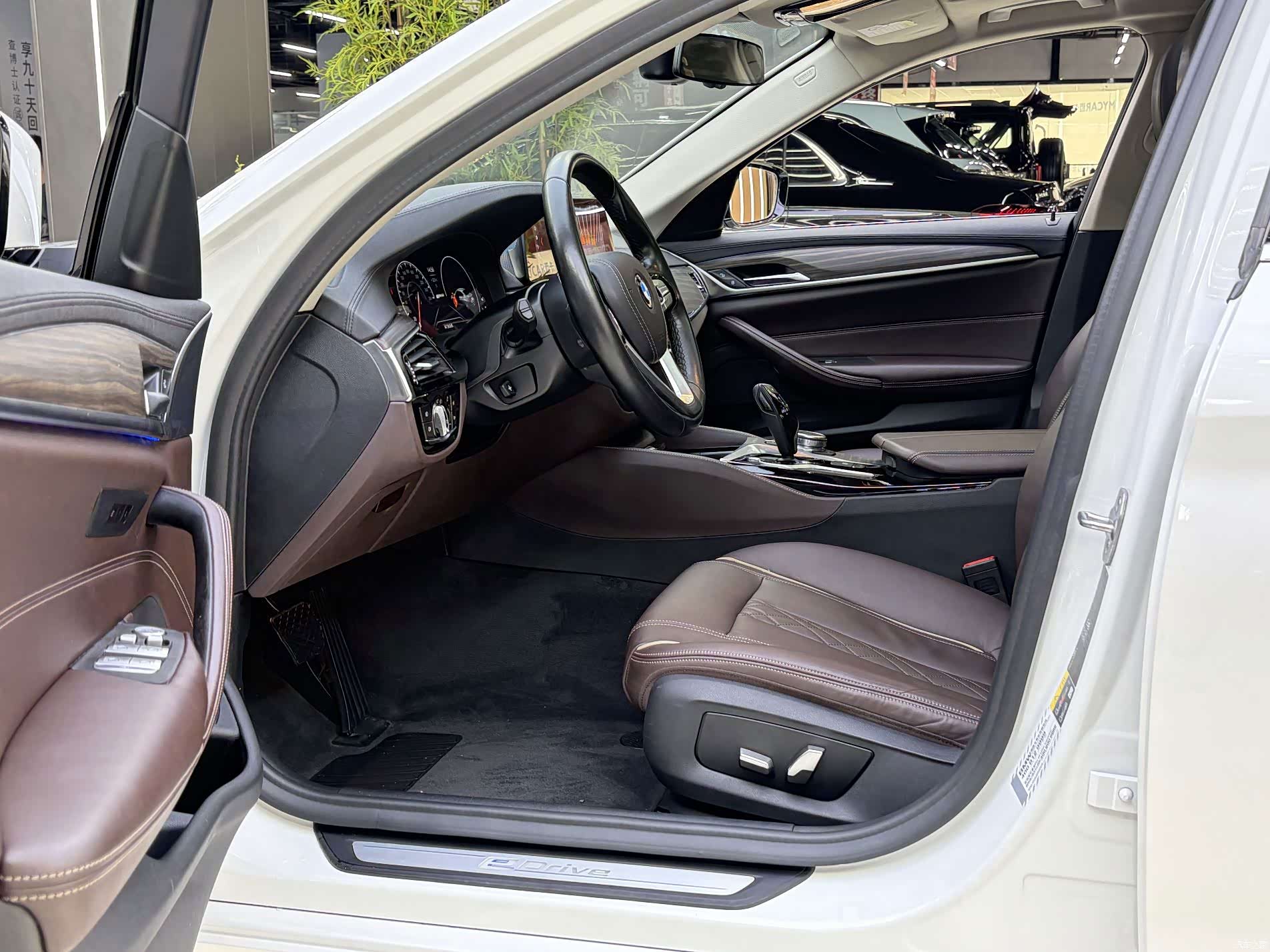 BMW 5 Series, 2018 4