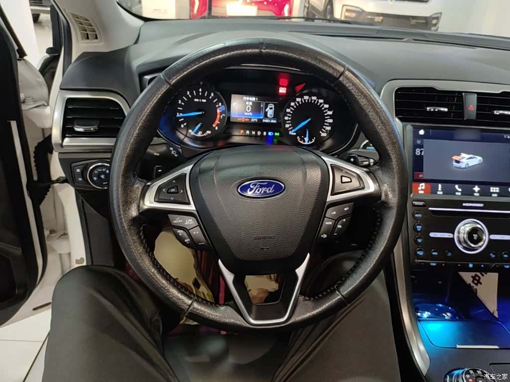 Ford Mondeo, 2017 11