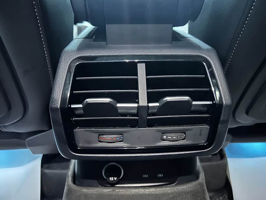 Audi Q3 2022, фото 17