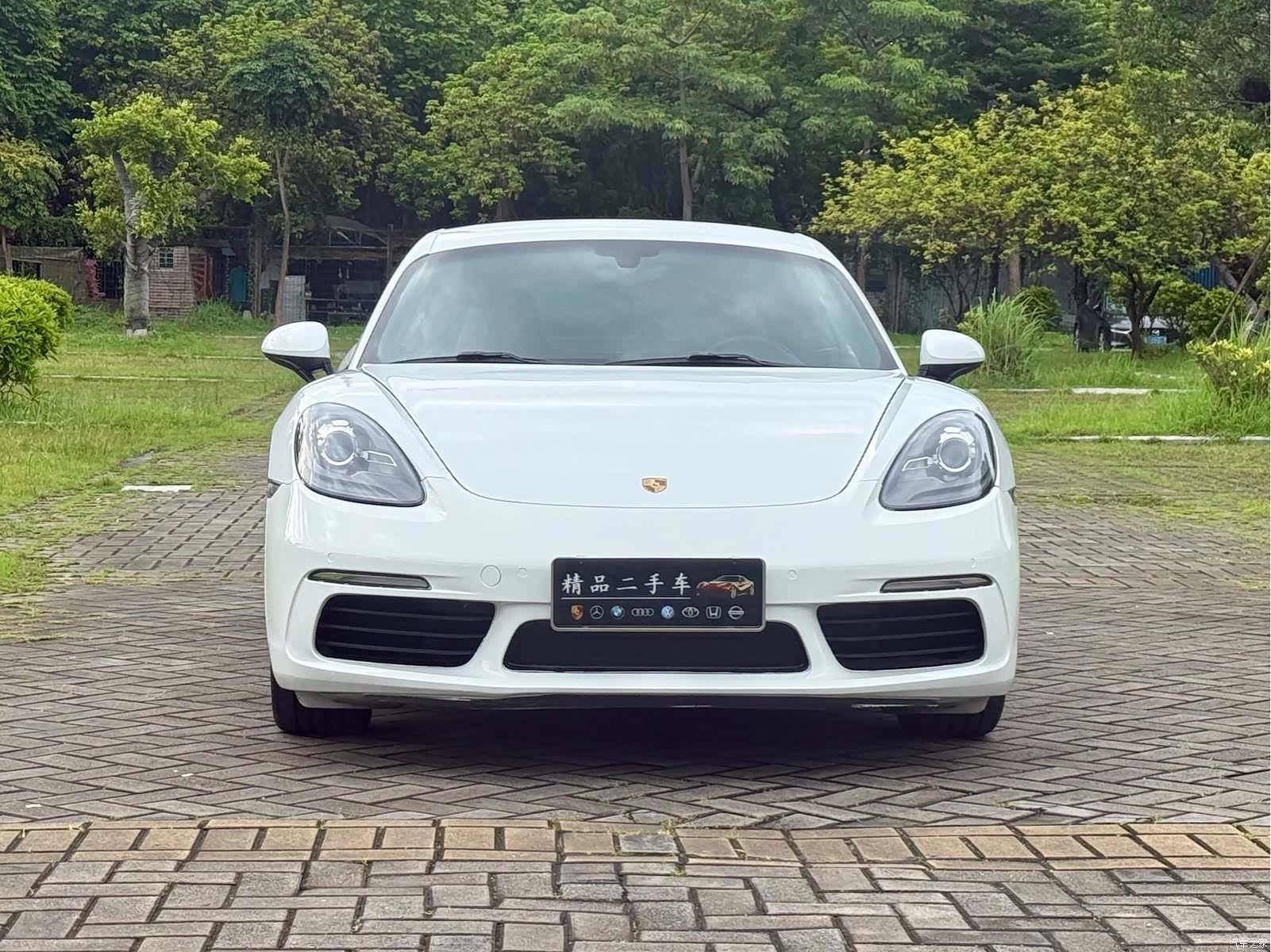 Porsche Cayman, 2017 2