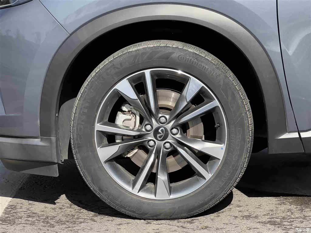 Infiniti QX60, 2023 4