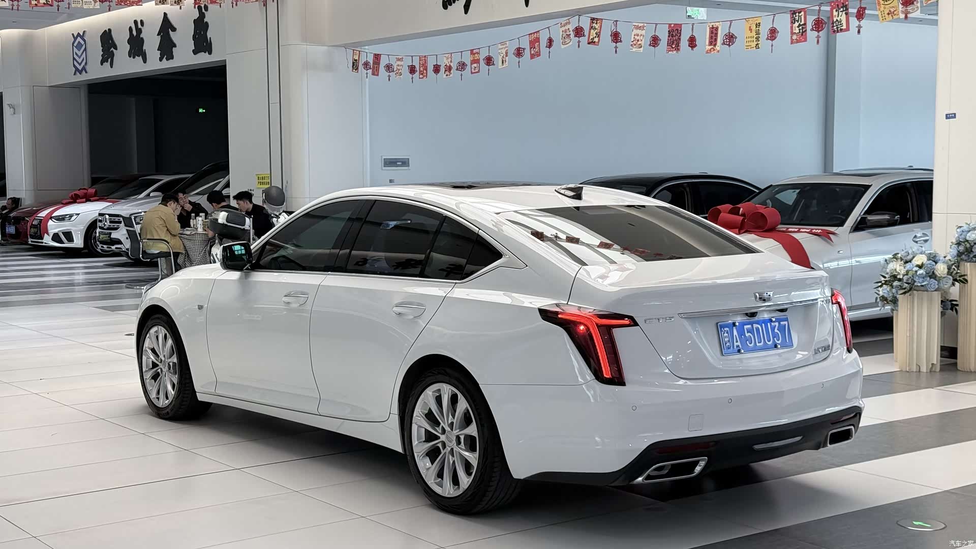 Cadillac CT5, 2020 все фото