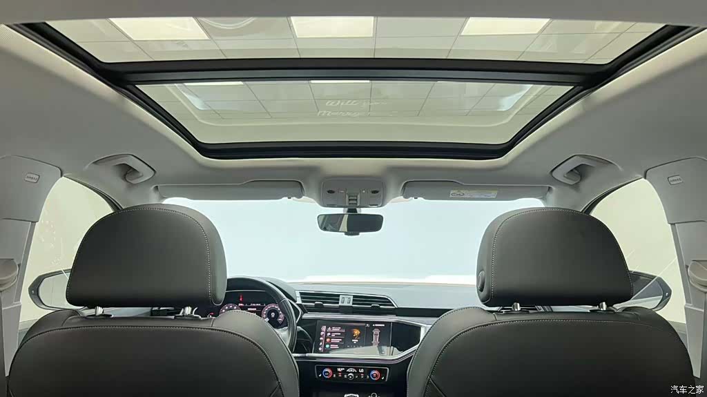 Audi Q3, 2022 19
