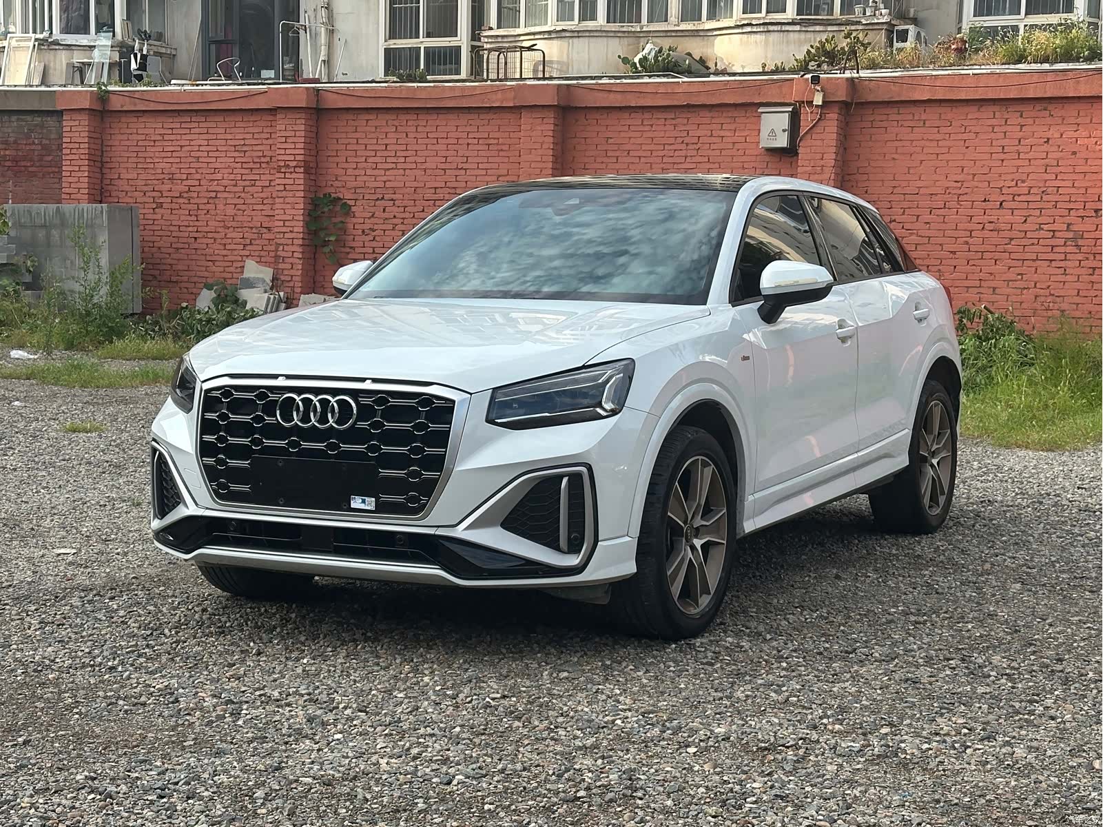 Audi Q2L, 2022 1