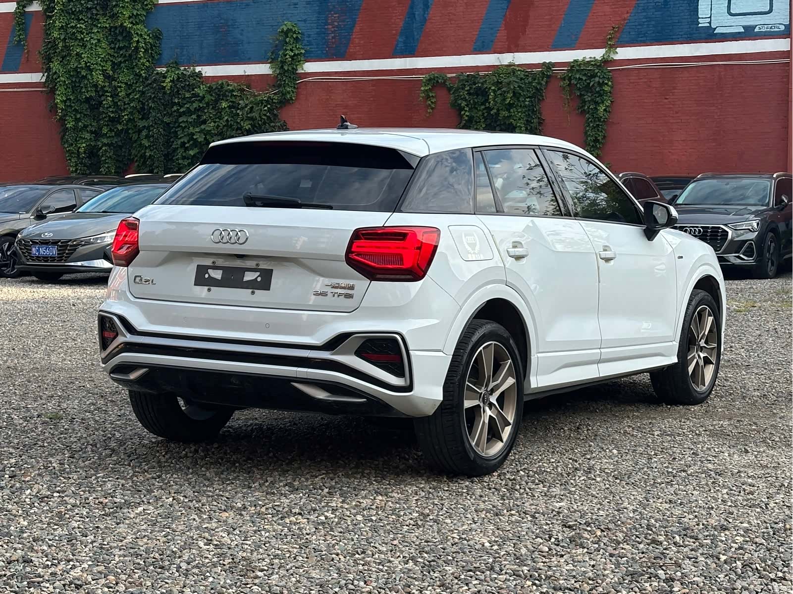Audi Q2L, 2022 4
