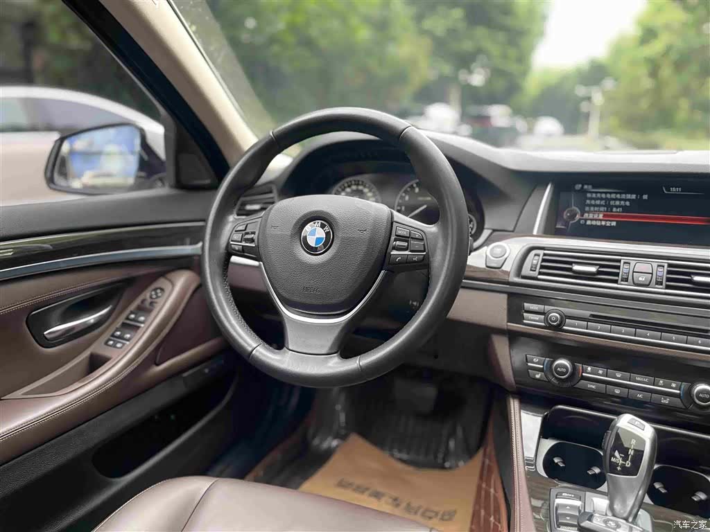 BMW 5 Series, 2016 21