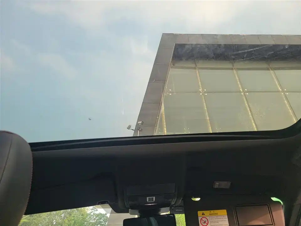 Land Rover Discover sports