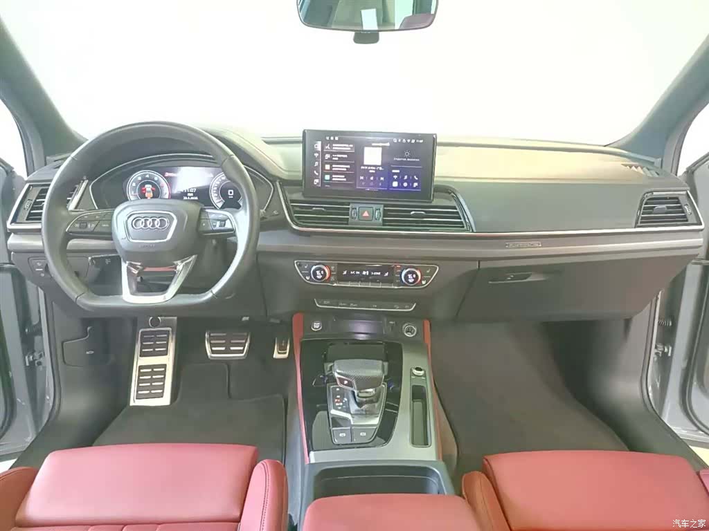Audi Q5L, 2025 6