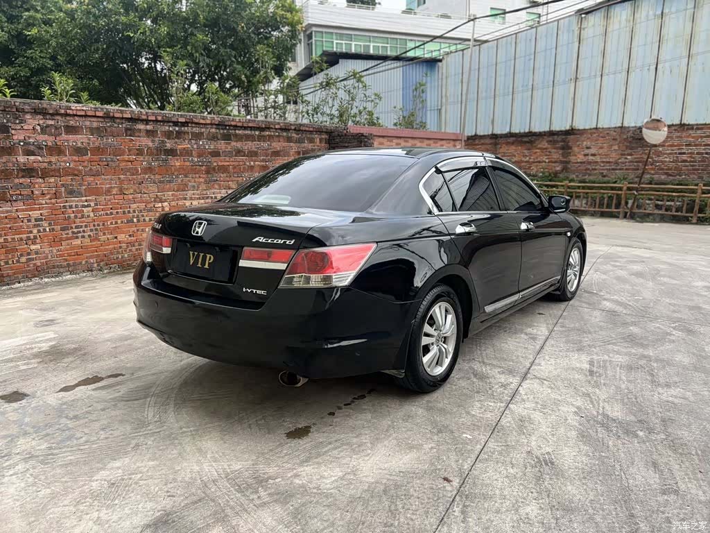 Honda Accord, 2011 все фото