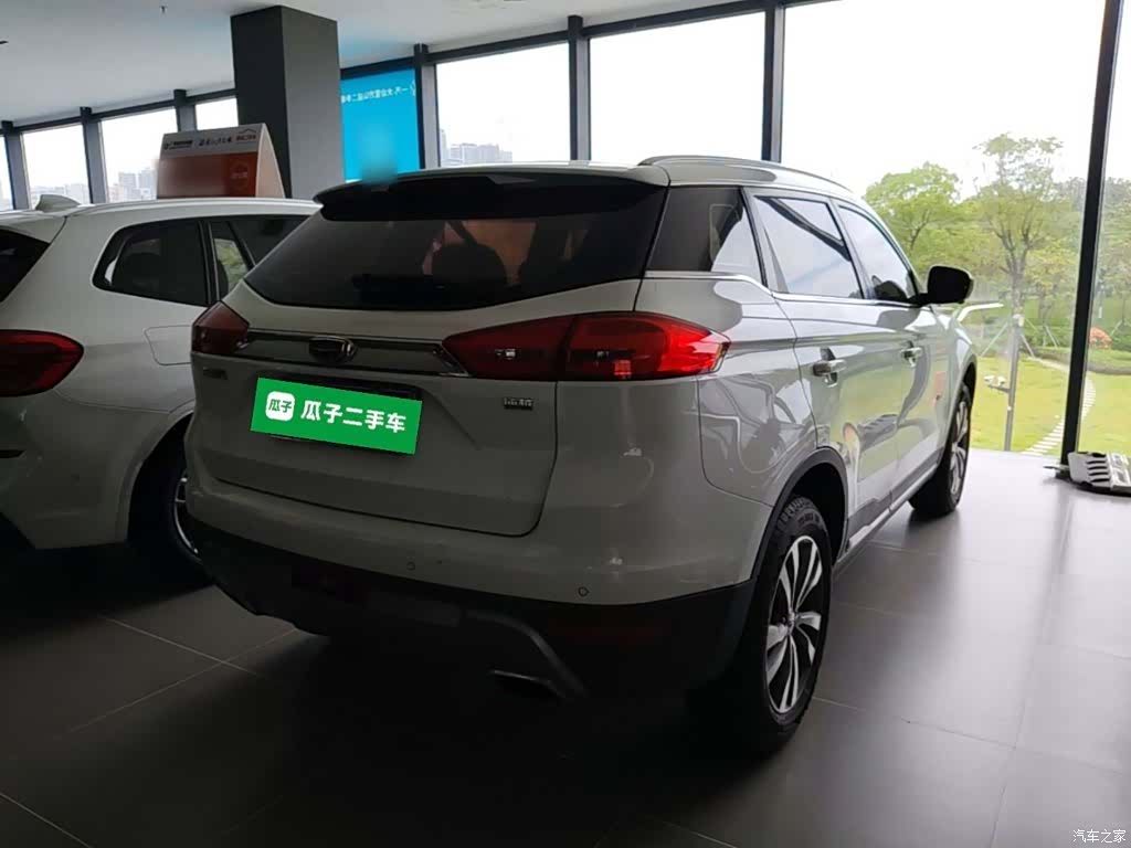 Geely Boyue, 2016 все фото