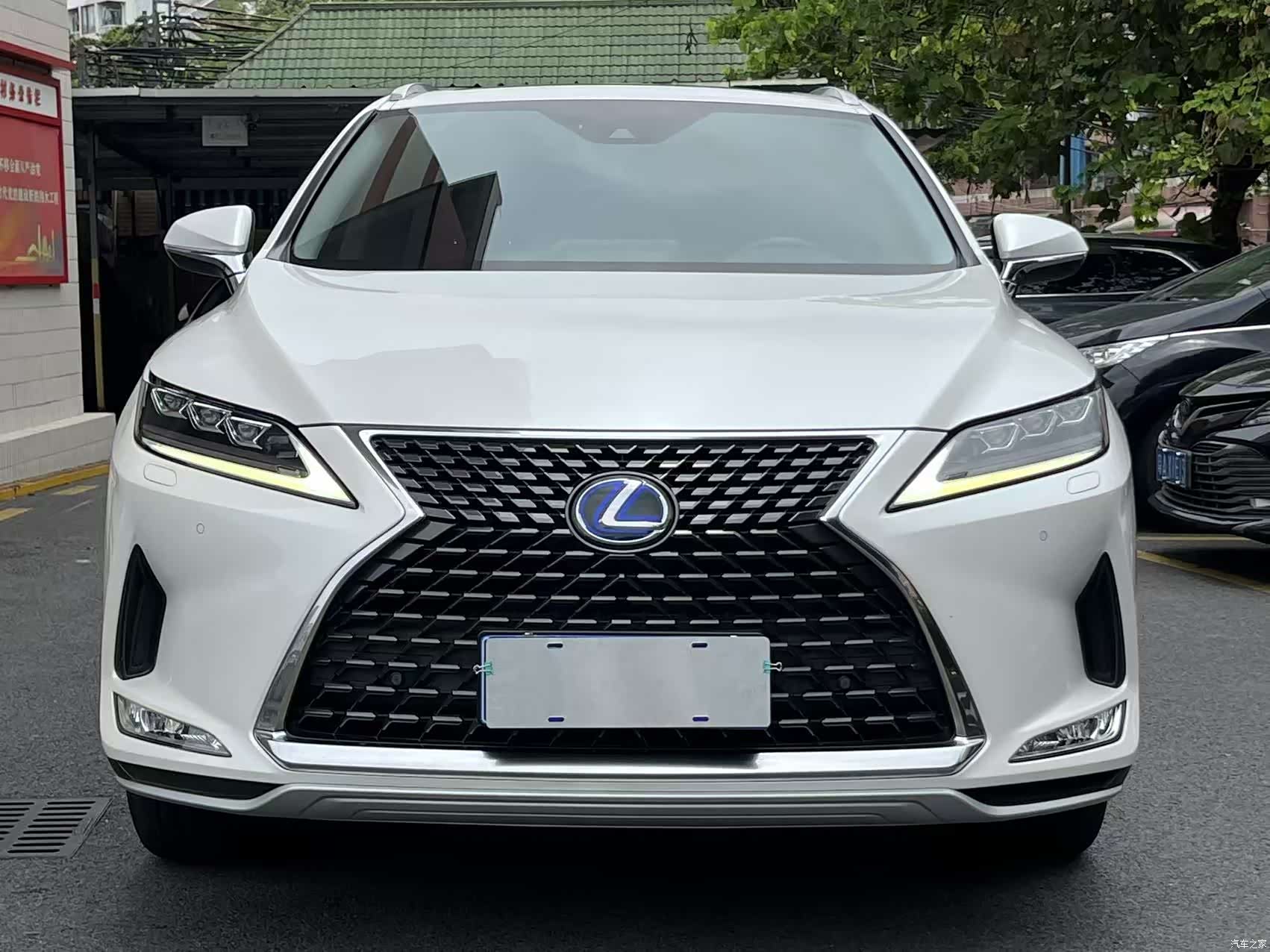 Lexus RX, 2022 2