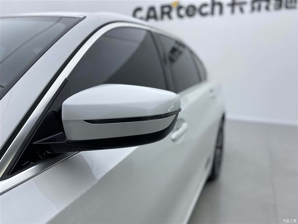 BMW 3 Series, 2025 26