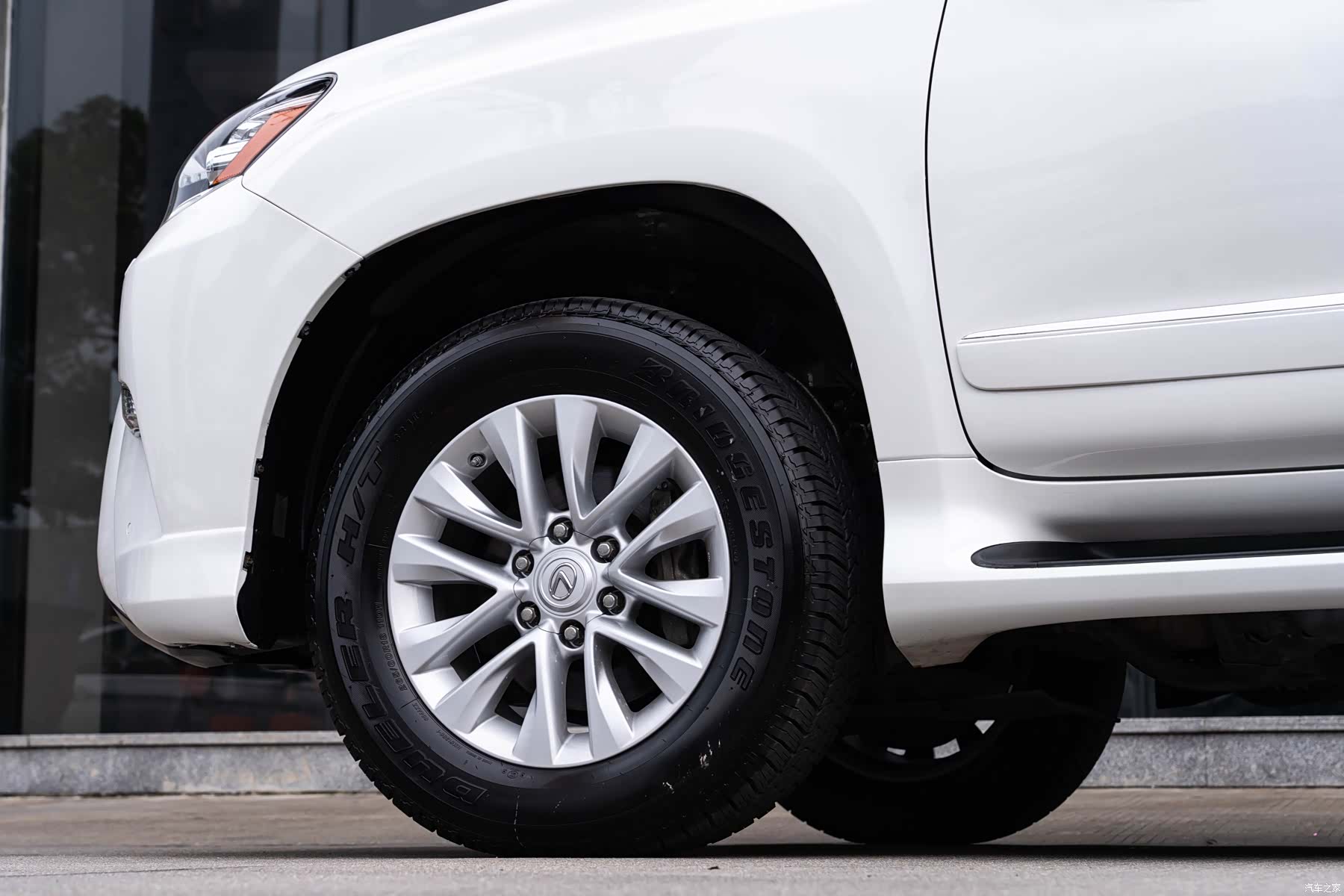 Lexus GX, 2017 8