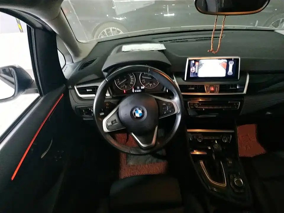 BMW 2 series station wagon