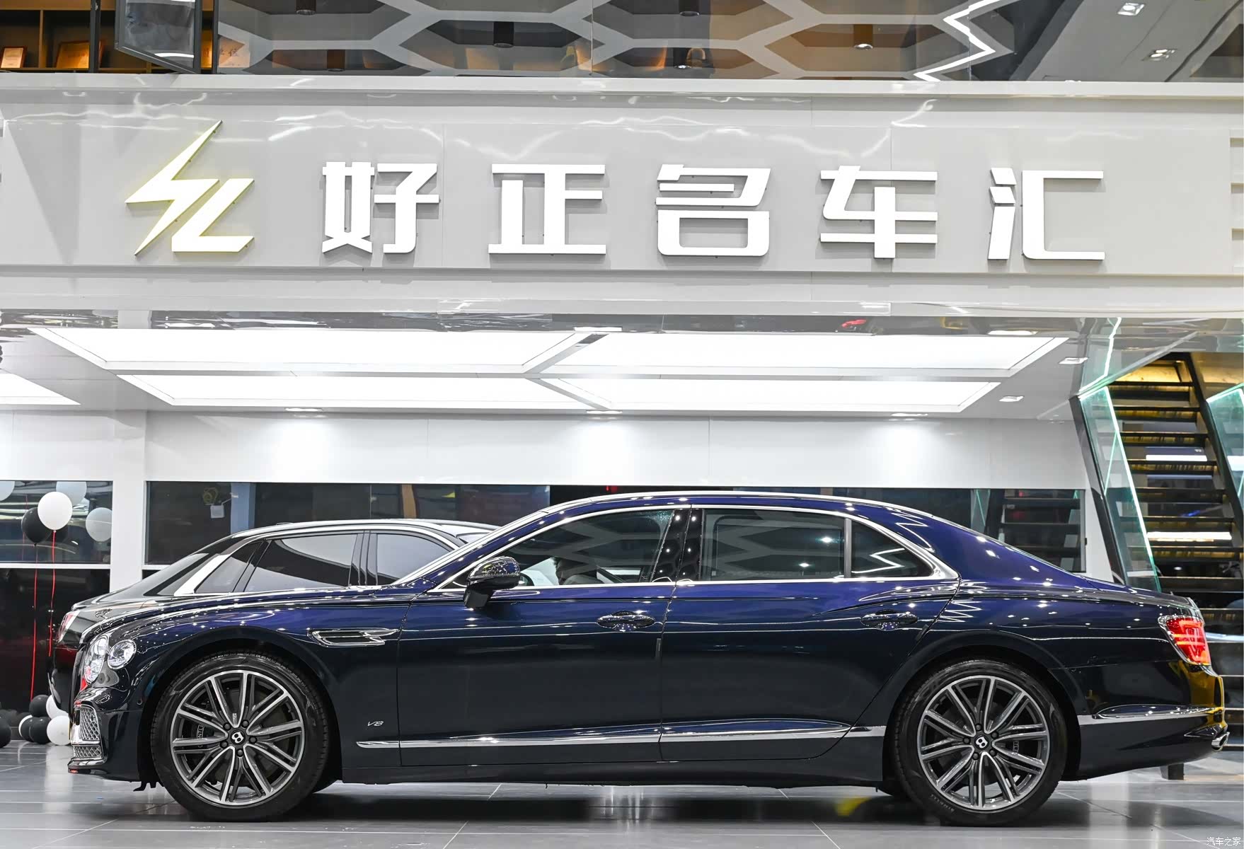 Bentley Flying Spur, 2021 2