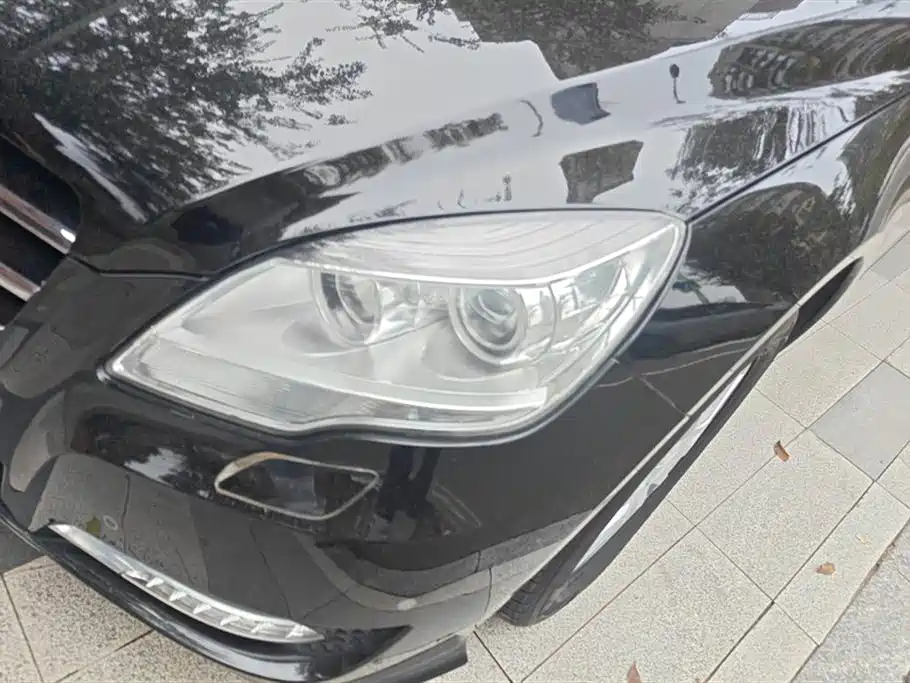 Mercedes-Benz R-class