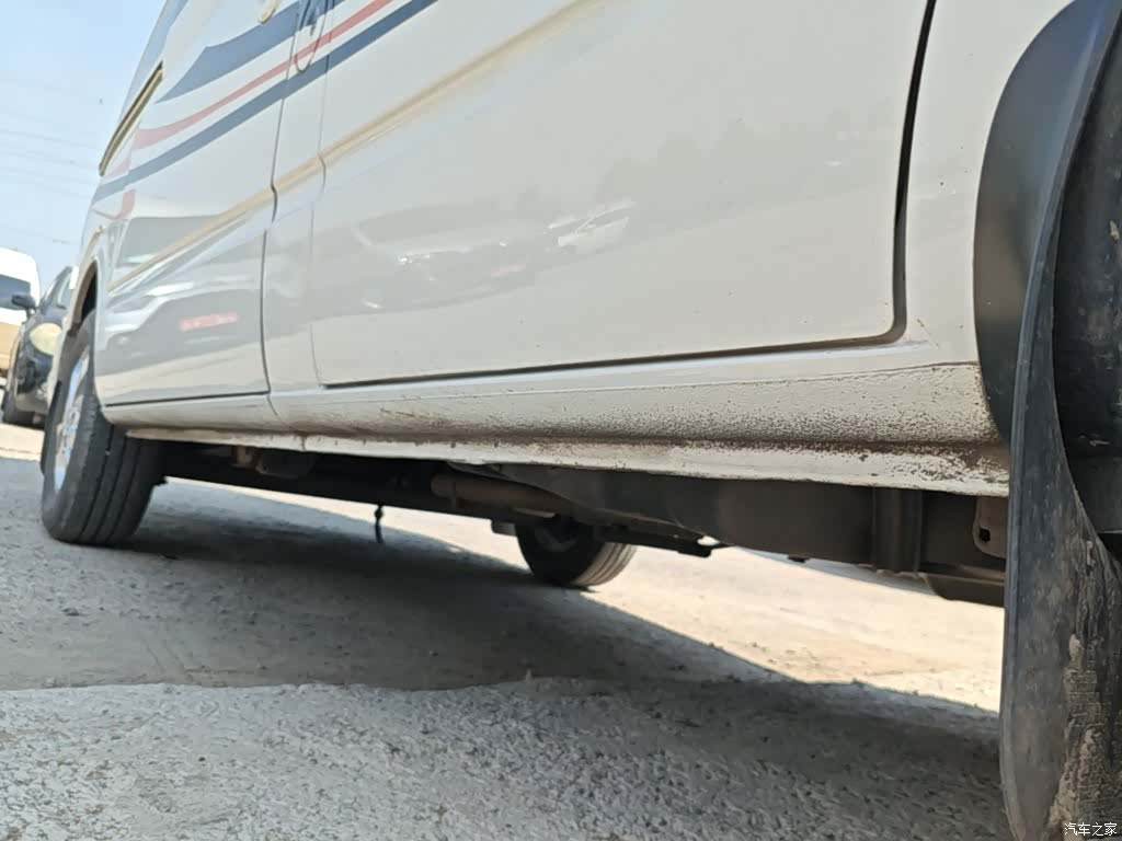Maxus V80, 2022 21