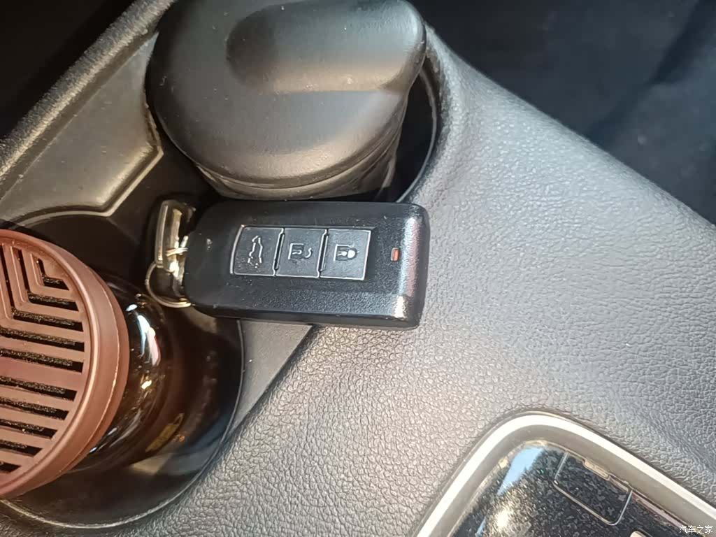 Mitsubishi Outlander, 2017 9