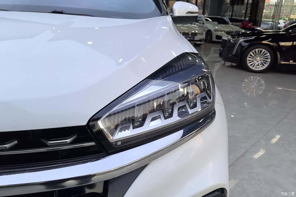 Chery Tiggo 8, 2022 все фото