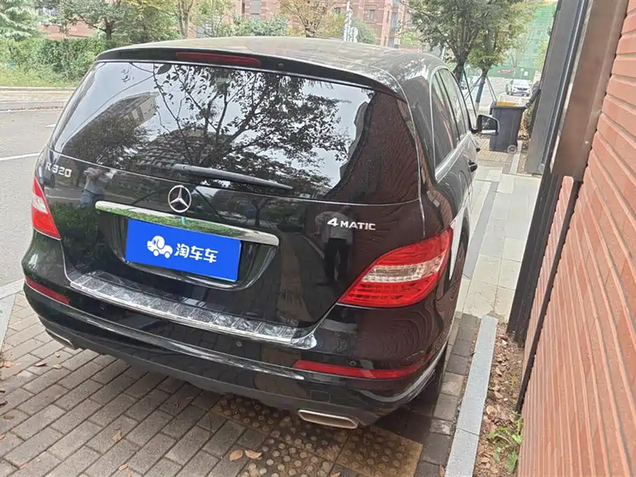 Mercedes-Benz R-class