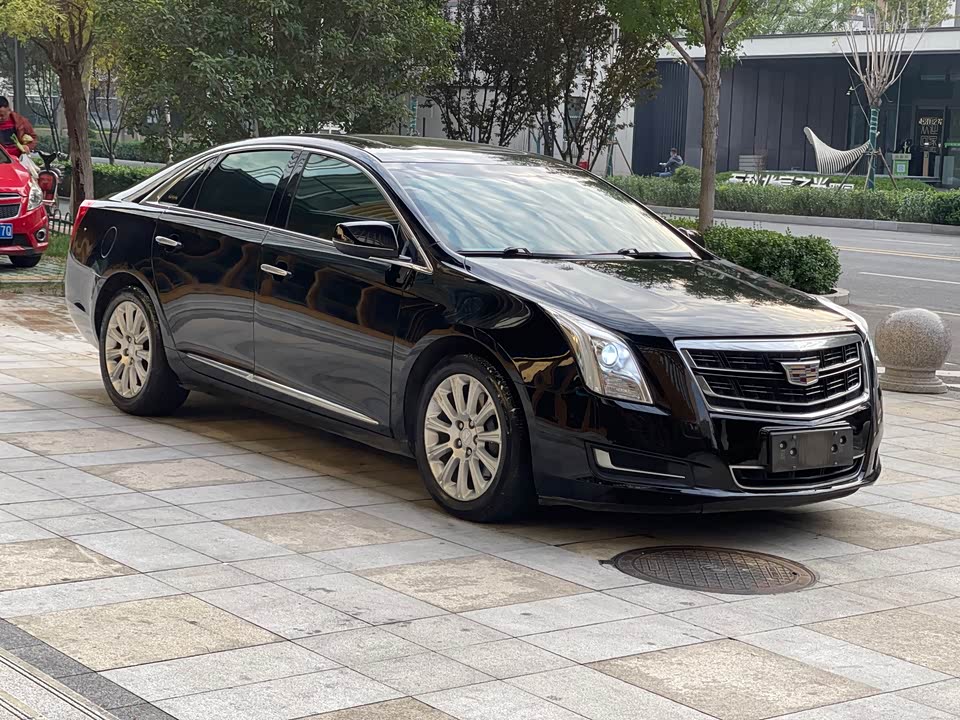 Cadillac XTS