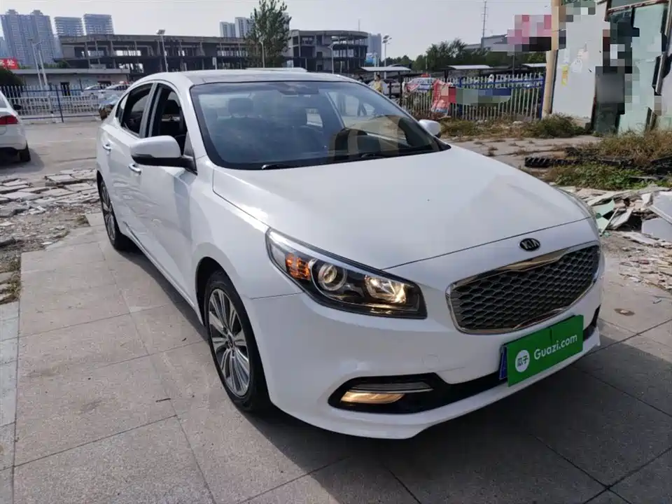 Kia K4