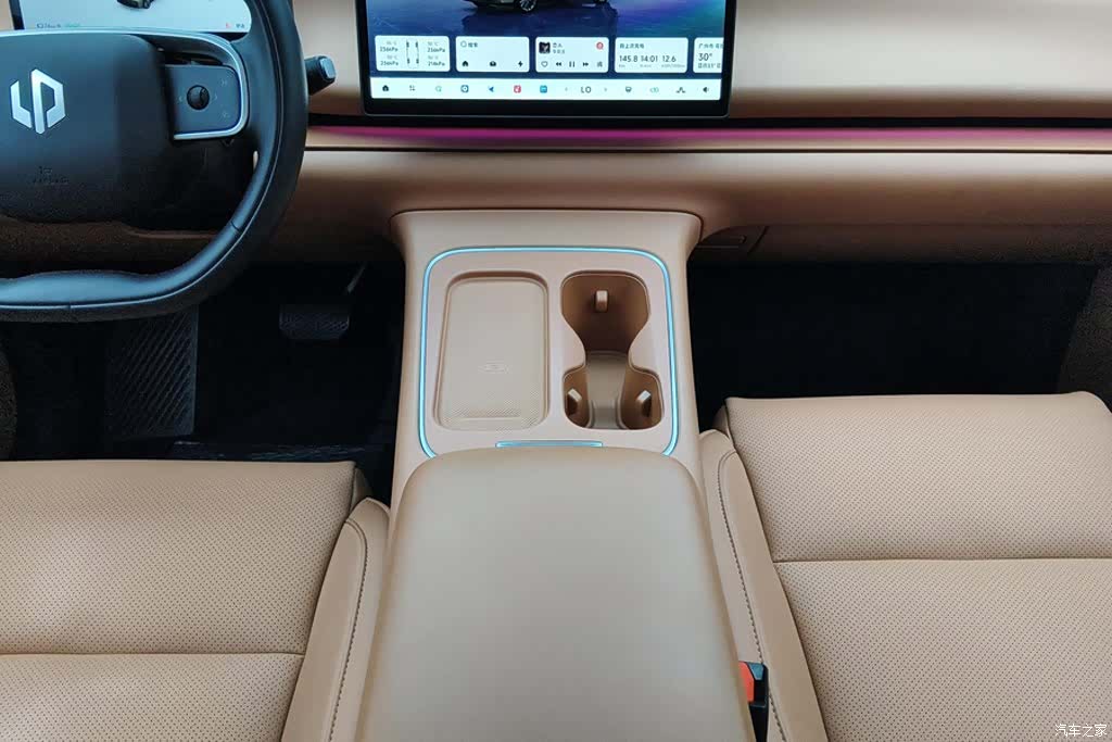 Leapmotor C10, 2025 16