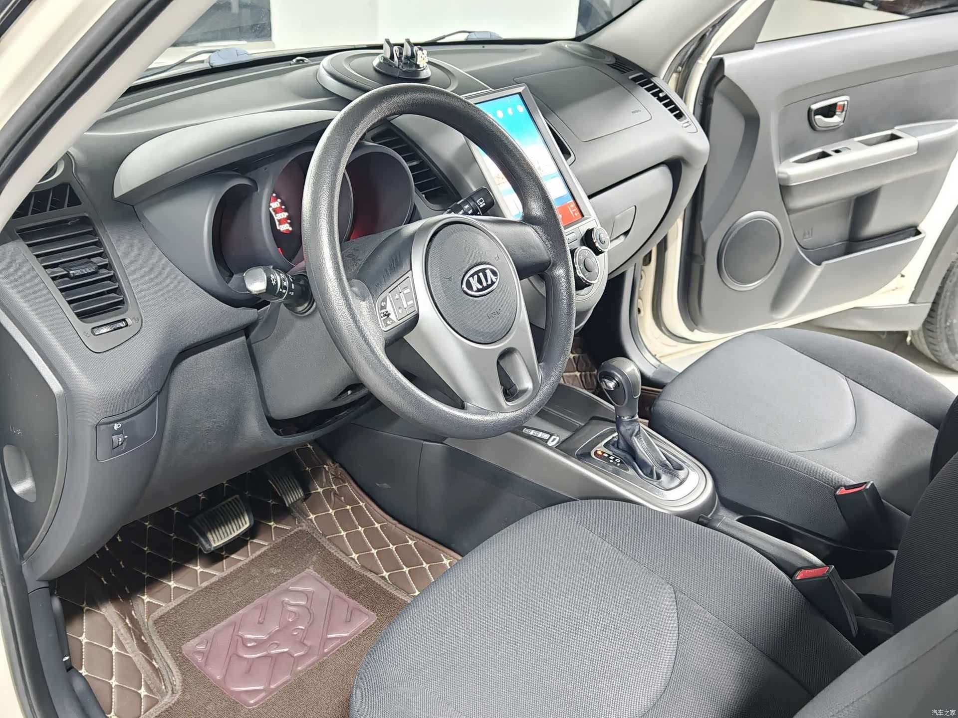 Kia GL, 2016 13