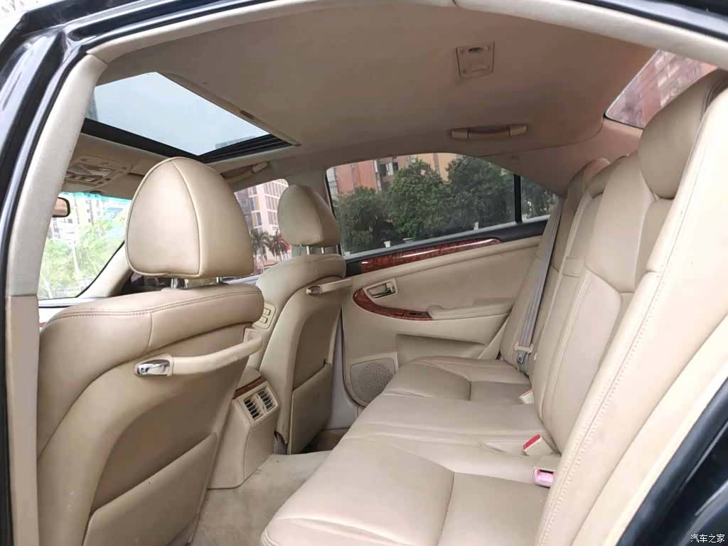 Toyota Crown, 2005 все фото
