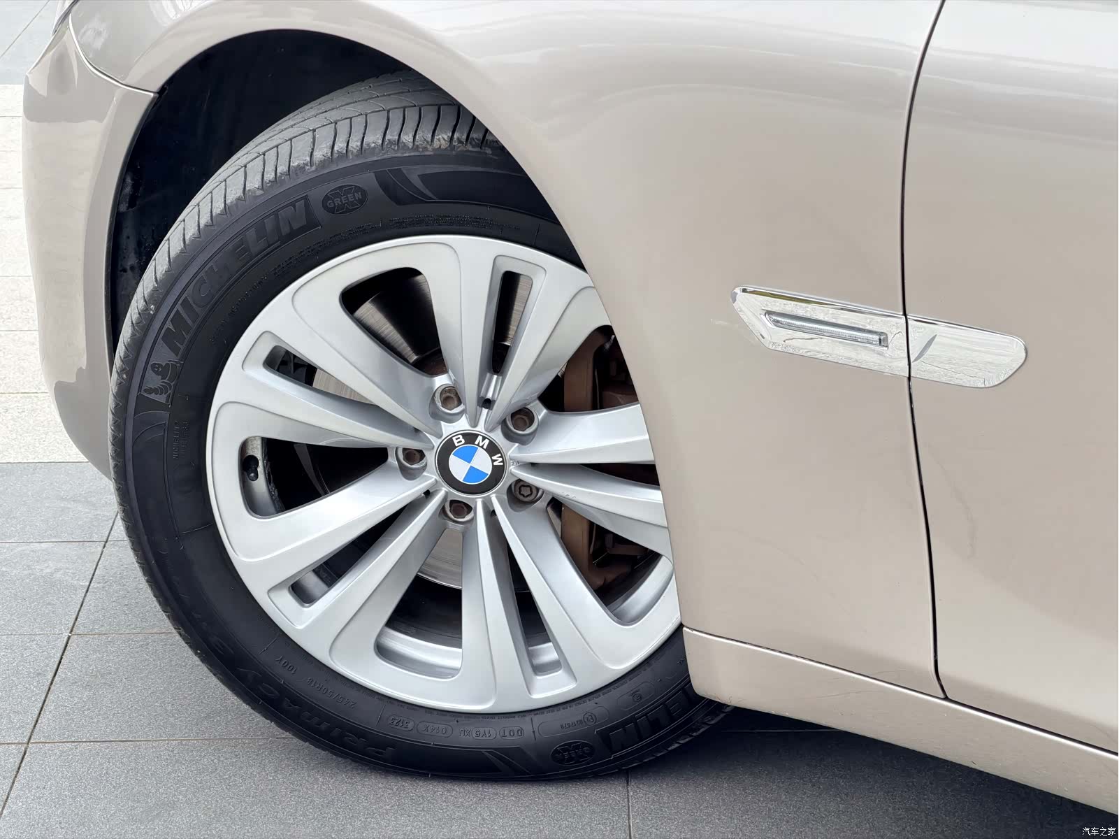 BMW 7 Series, 2012 17