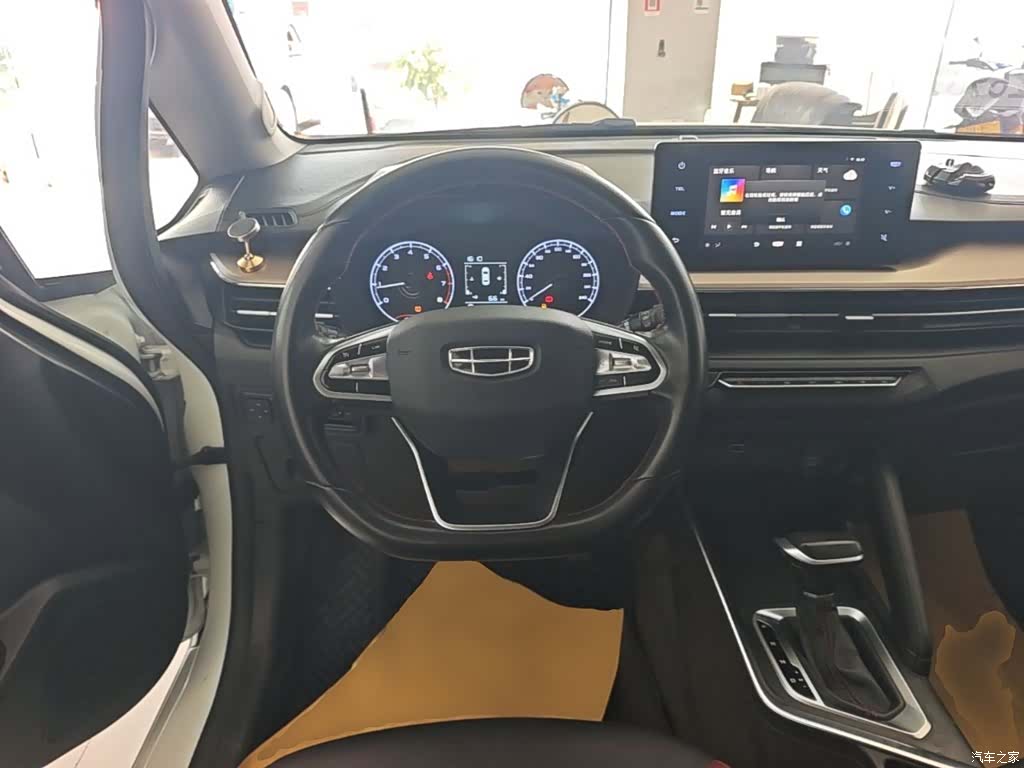 Geely X3, 2021 11