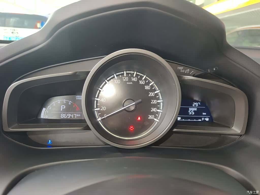 Mazda CX-4, 2020 12