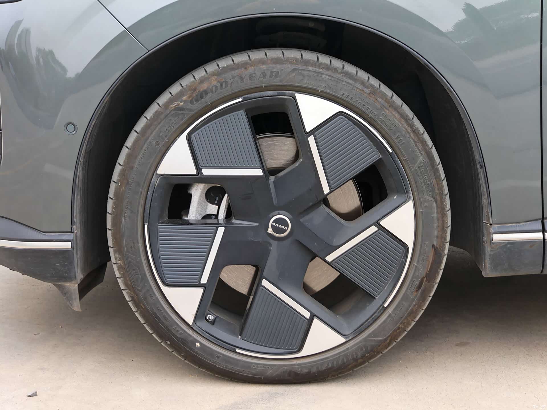 Volvo XC70, 2025 8