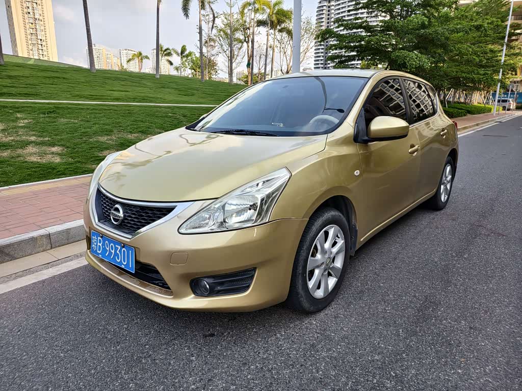 Nissan TIIDA