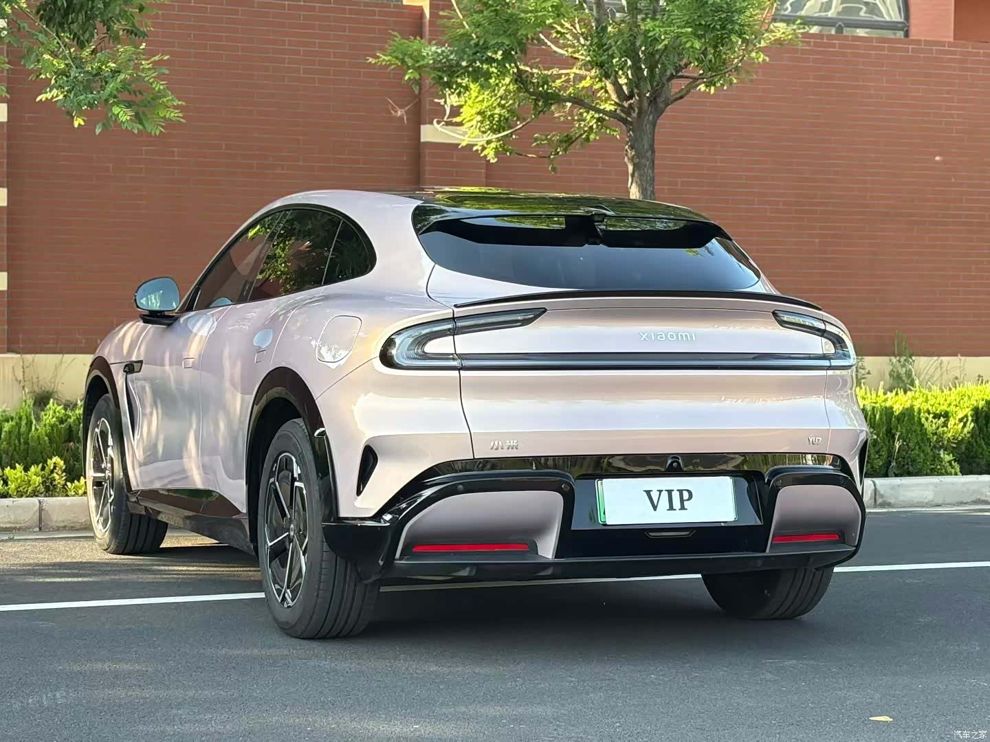 Xiaomi YU7, 2025 8