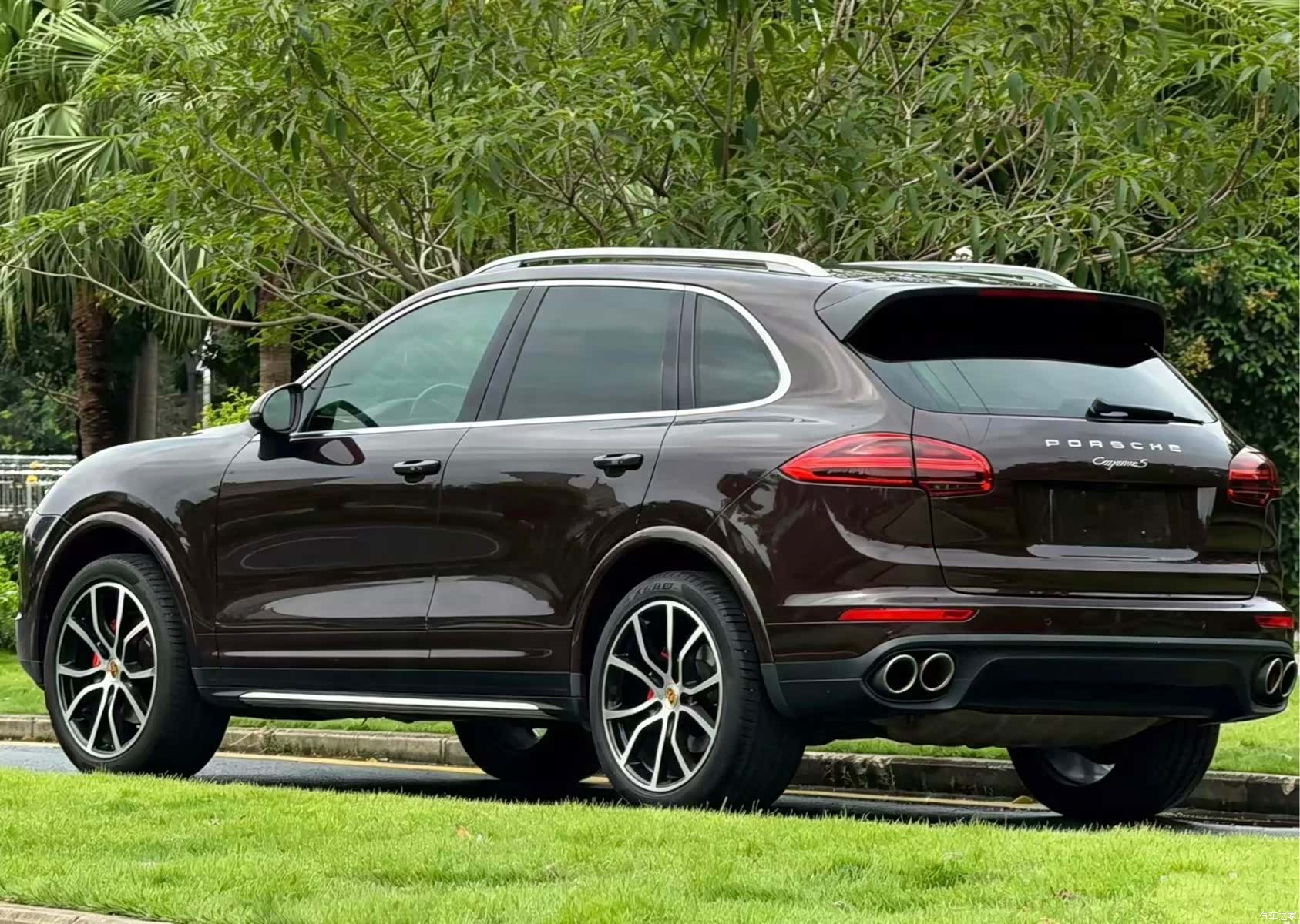 Porsche Cayenne, 2015 3