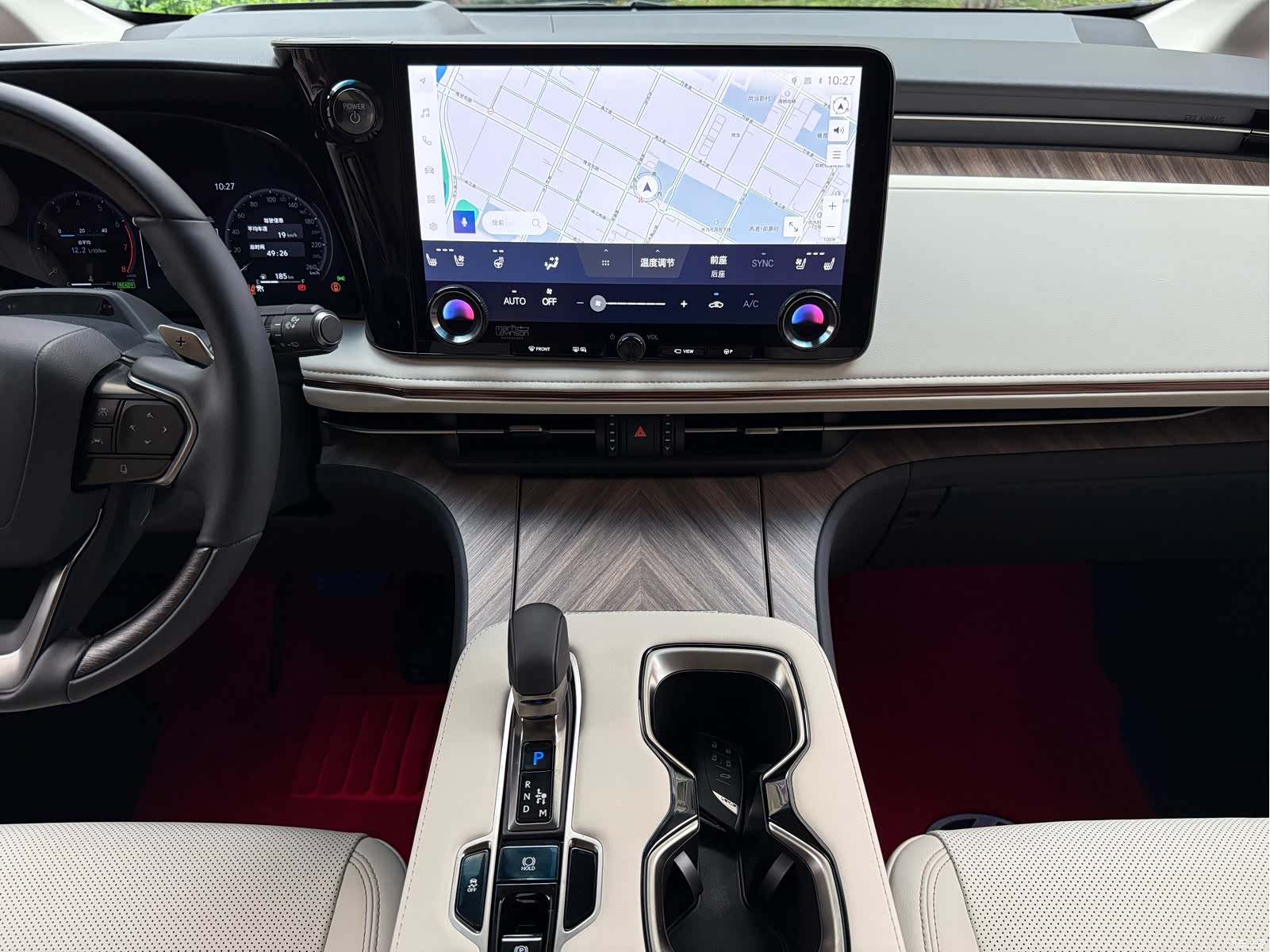 Lexus LM, 2026 12