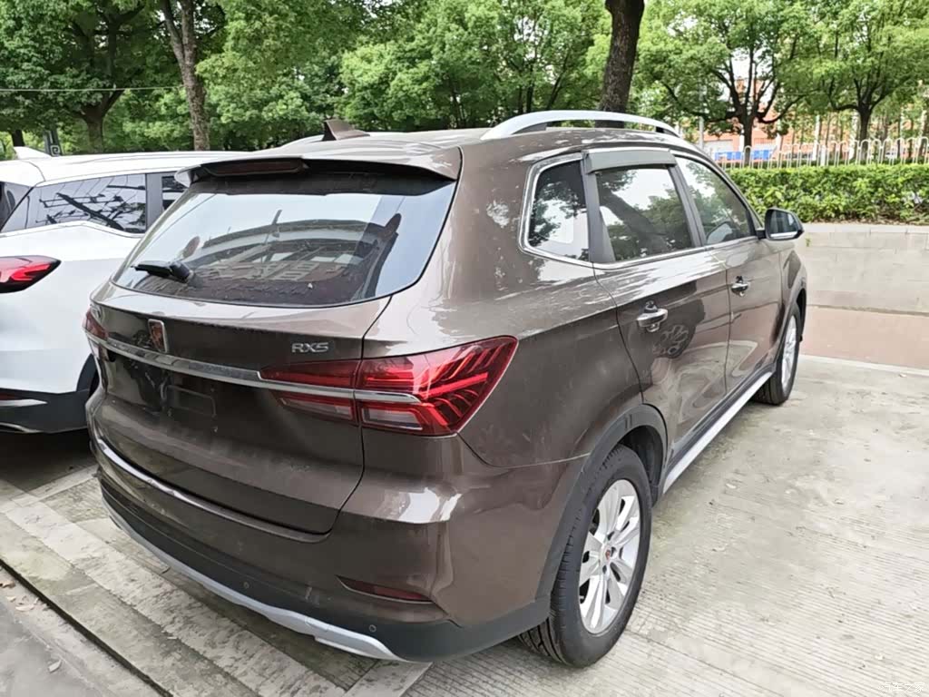 Roewe RX5, 2018 7