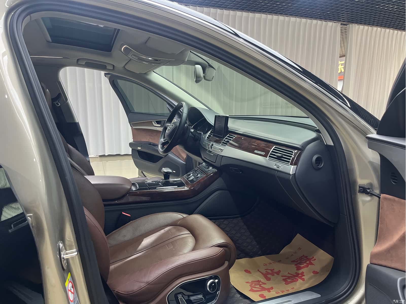Audi A8L, 2012 12