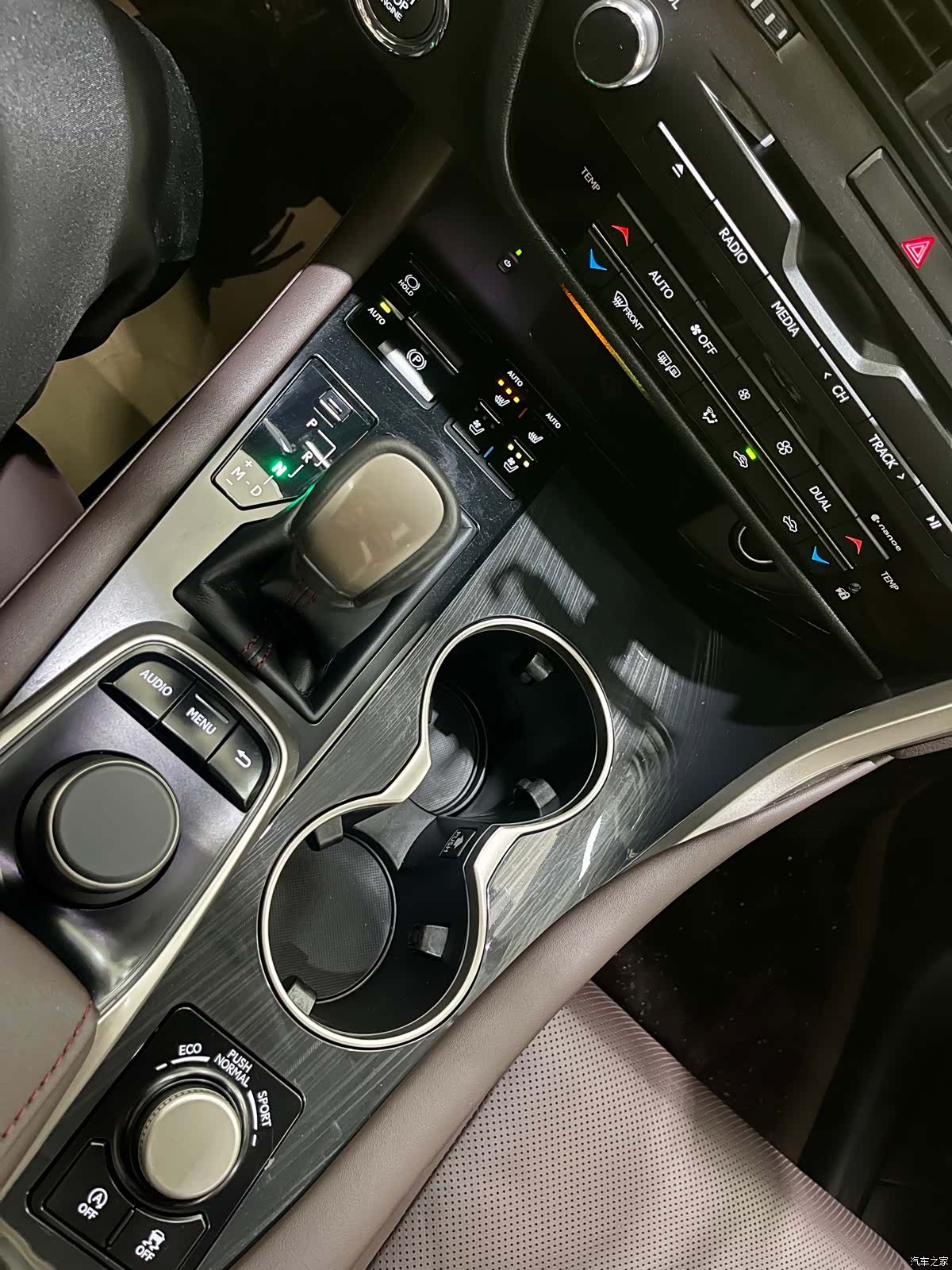 Lexus RX, 2018 10