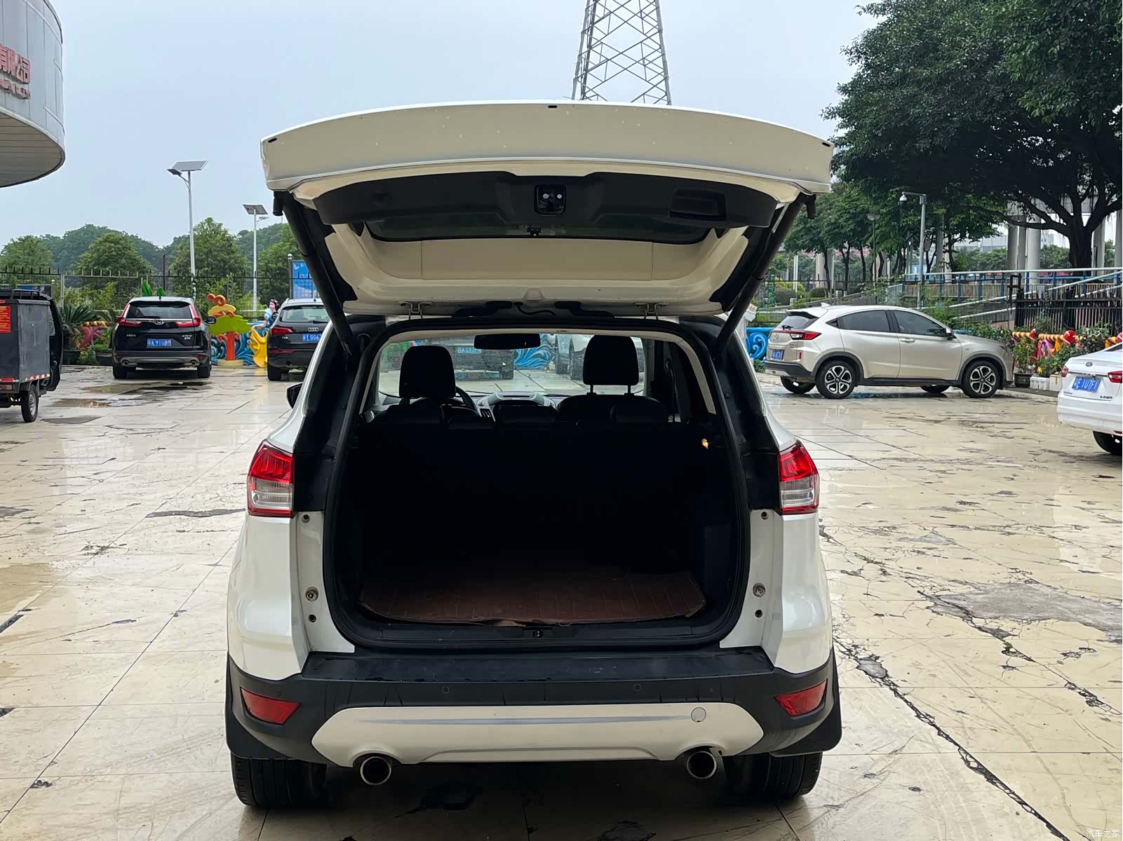 Ford Kuga, 2016 22