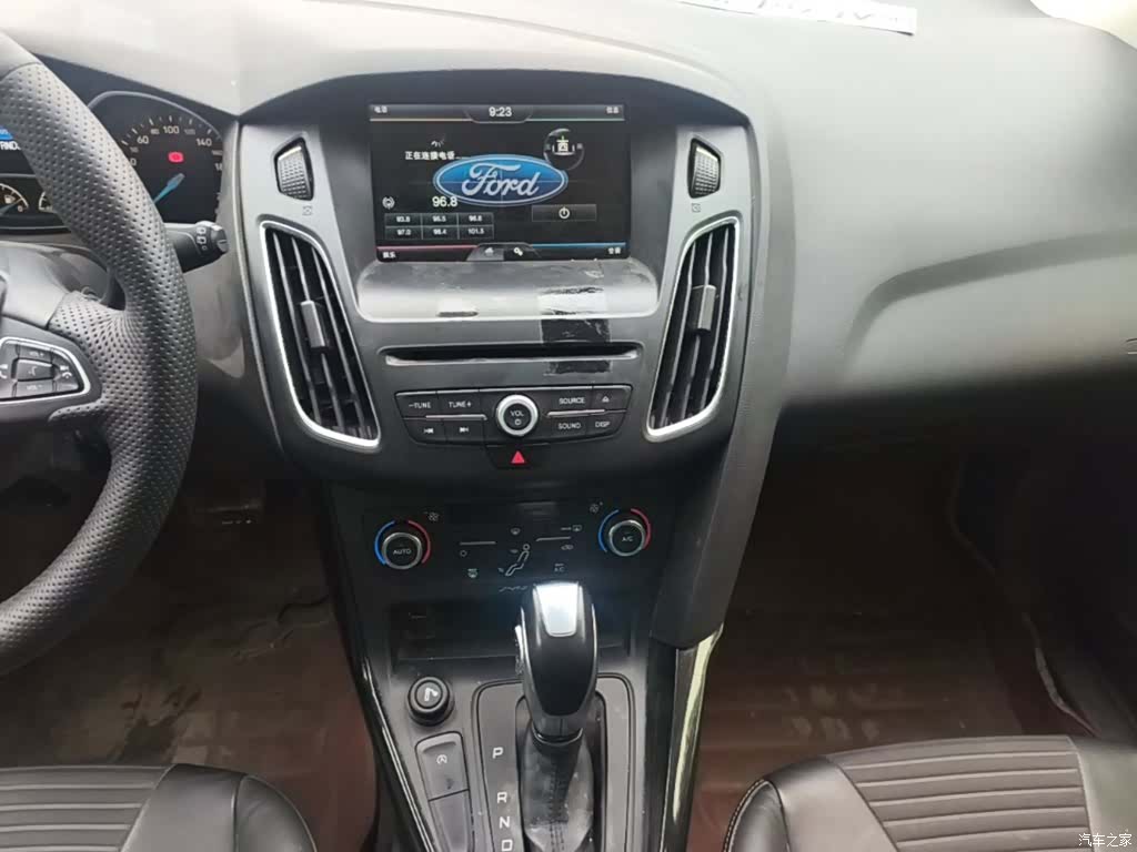 Ford Focus, 2016 9