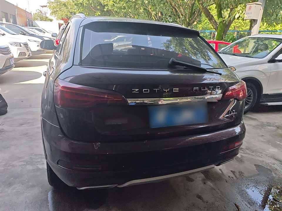 Zotye SR7 Zotye SR7