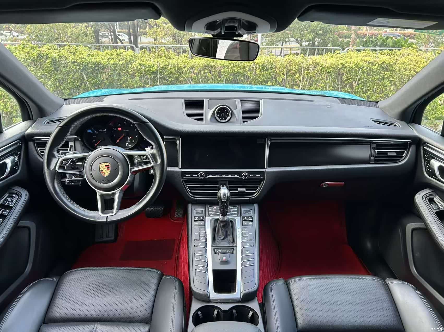 Porsche Macan, 2021 10