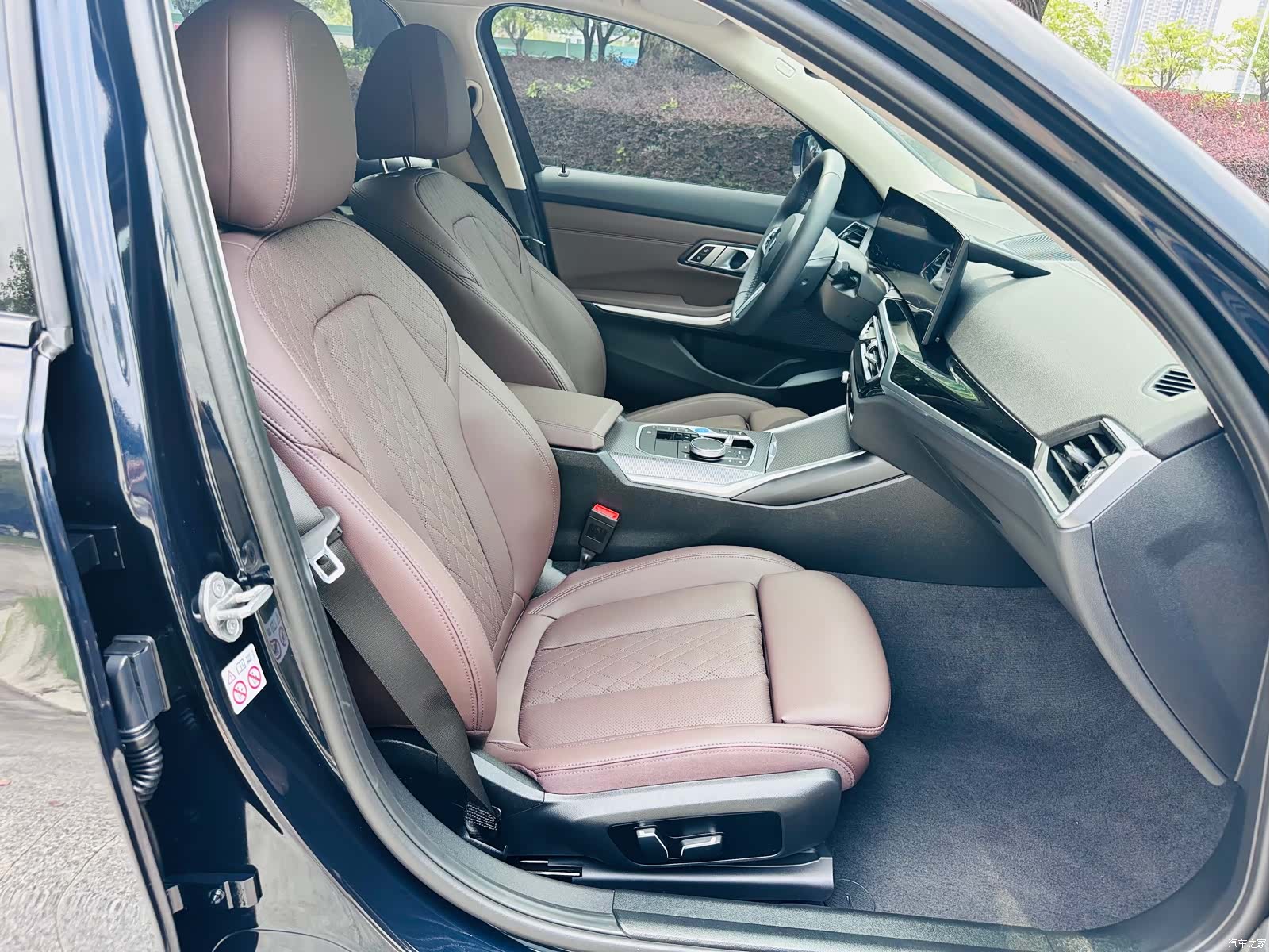 BMW i3, 2024 13