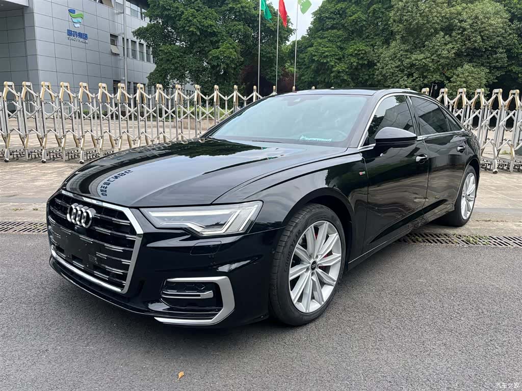 Audi A6L, 2025 1